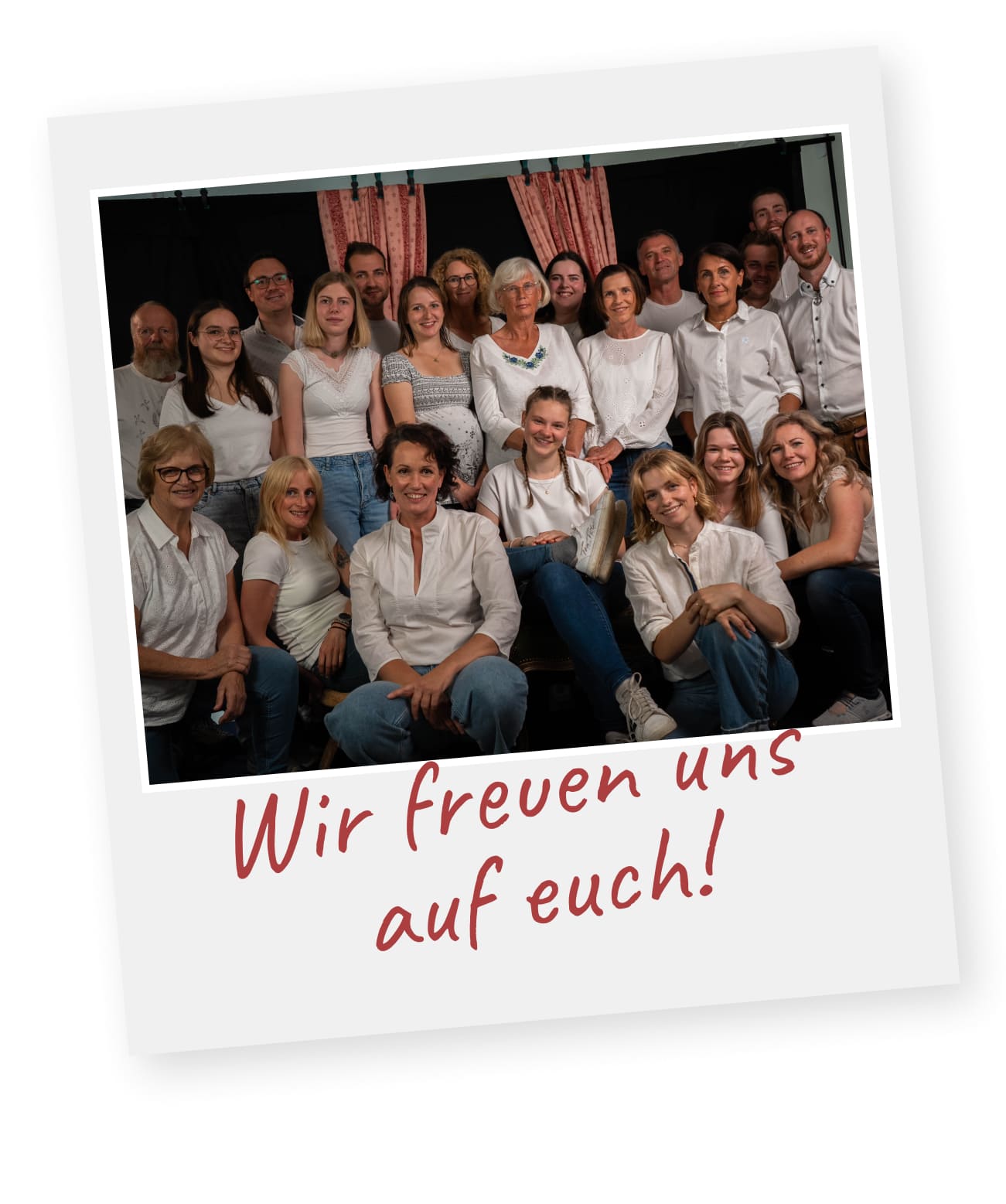 Gruppenfoto der Theatergruppe Filzmoos