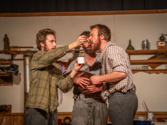 Auff&uuml;hrung 2025: Die drei Eisb&auml;ren