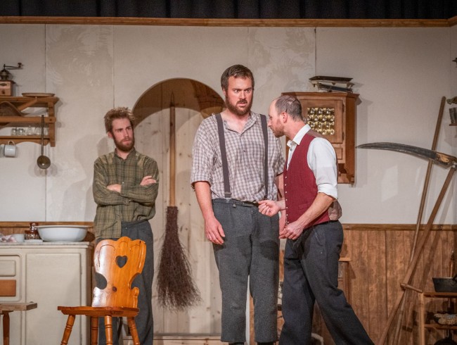 Auff&uuml;hrung 2025: Die drei Eisb&auml;ren