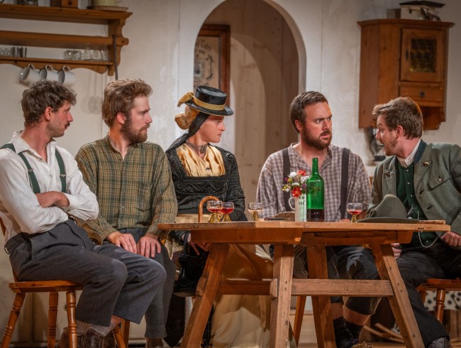 Auff&uuml;hrung 2025: Die drei Eisb&auml;ren